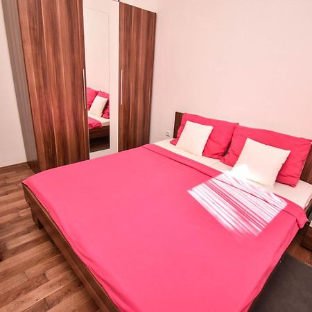Apartmani Lukic 维尔 外观 照片