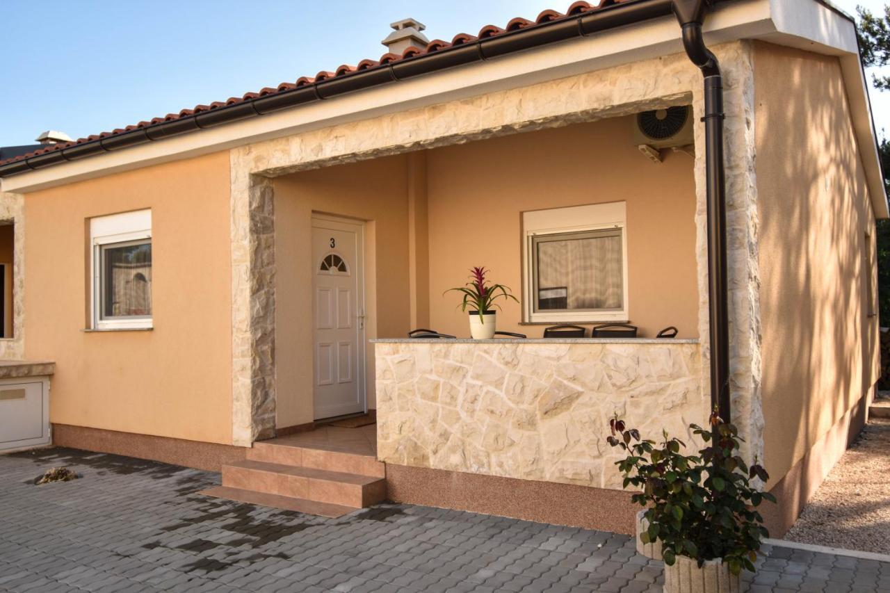 Apartmani Lukic 维尔 外观 照片