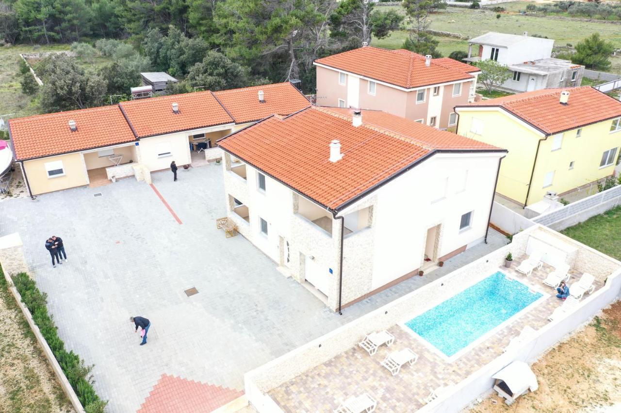 Apartmani Lukic 维尔 外观 照片