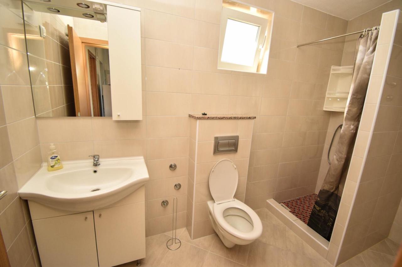 Apartmani Lukic 维尔 外观 照片